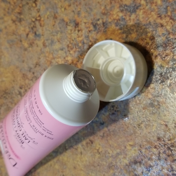 Cake Beauty Be Delectable Strawberry & Cream Triple Moisture Body Lotion, NWT - Picture 5 of 5